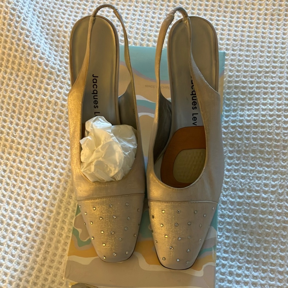 Women's Jacques Levine Silver Slingback Shoes